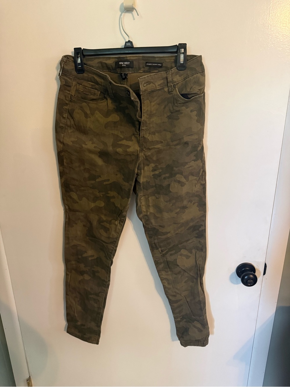 Nine West Olive Camo Skinny Jeans